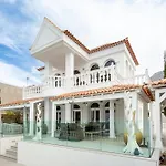 Ocean Palm, Heated Pool! Villa Costa Adeje (Tenerife)