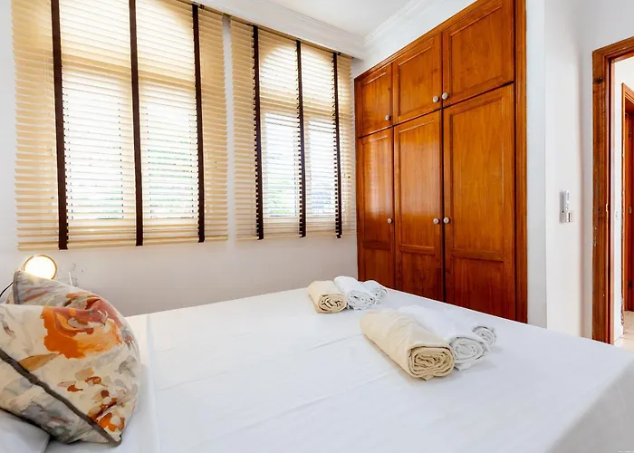 Villa Ocean Palm, Heated Pool! *