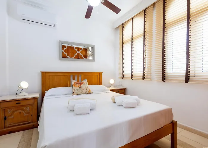 Ocean Palm, Heated Pool! 빌라 아데제