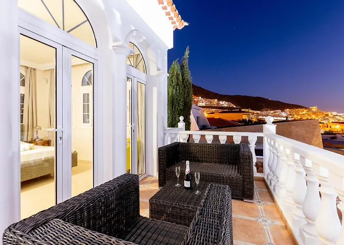 Villa Ocean Palm, Heated Pool! *