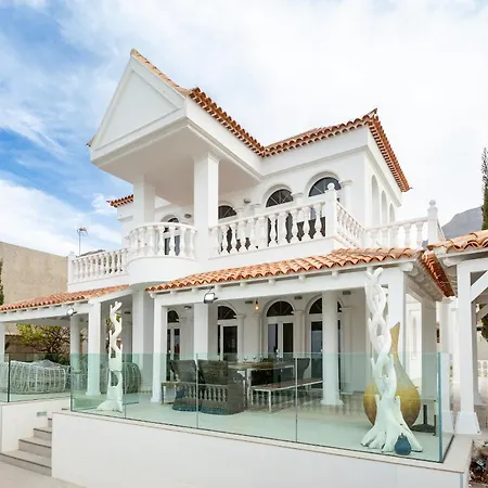 Ocean Palm, Heated Pool! 빌라 아데제