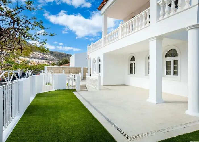 Ocean Palm, Heated Pool! 阿德耶